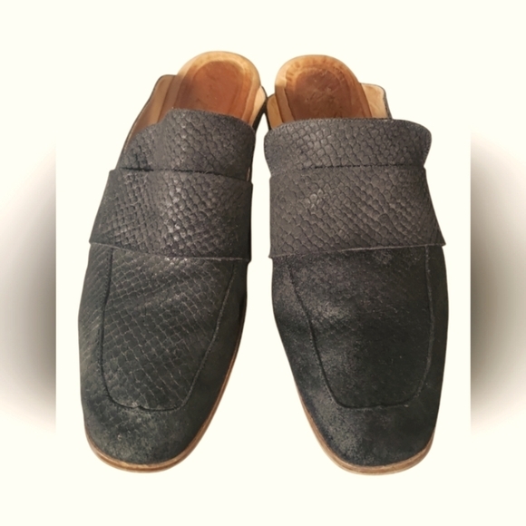 Free People At Ease Snakeskin Embossed Suede Leather Black Slip on Mules Sz 40 - Picture 5 of 9